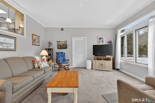 103 Maple Avenue, Old Saybrook, CT 06475