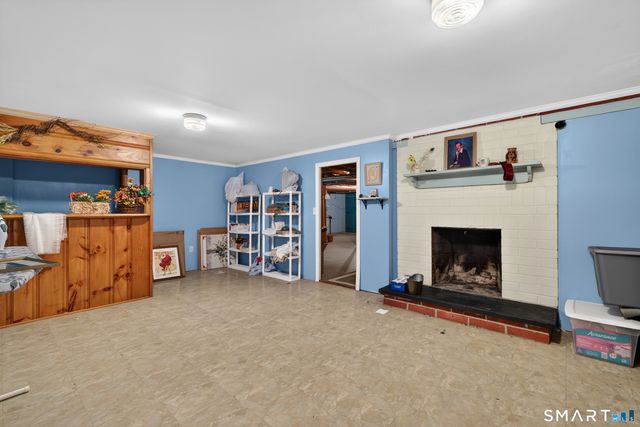 103 Maple Avenue, Old Saybrook, CT 06475