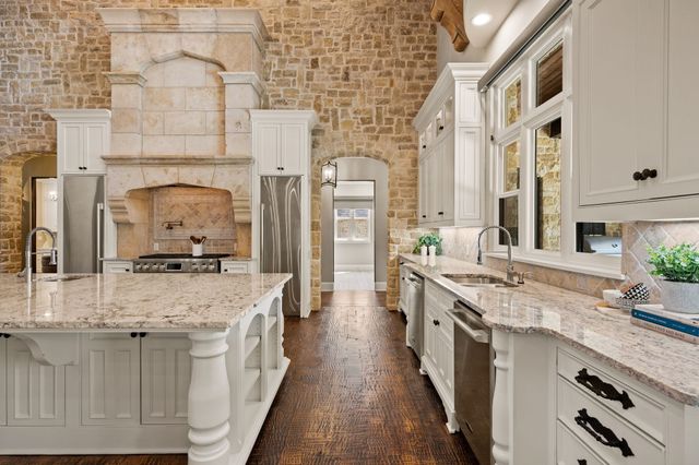 2105 Bayshore Drive, Flower Mound, TX 75022