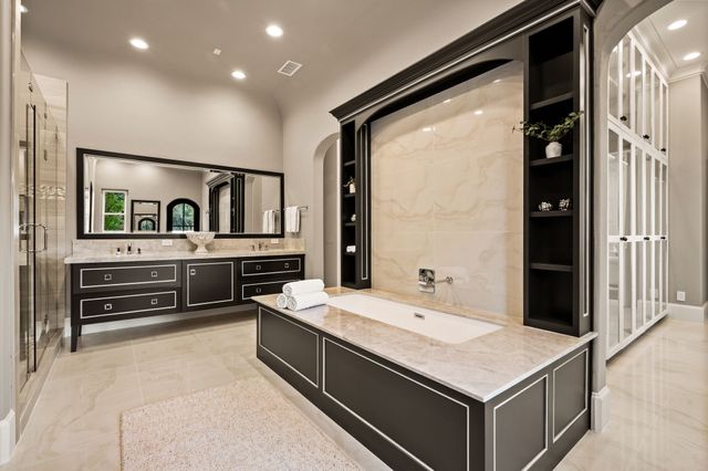 2105 Bayshore Drive, Flower Mound, TX 75022