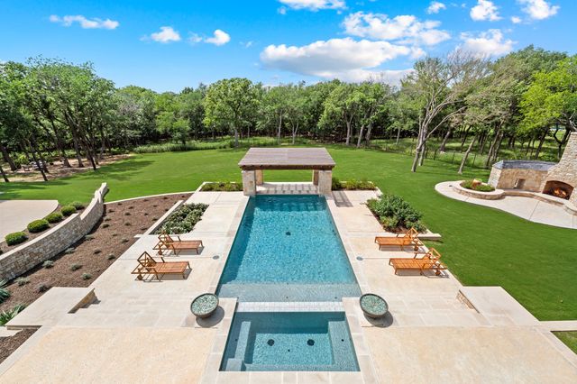 2105 Bayshore Drive, Flower Mound, TX 75022