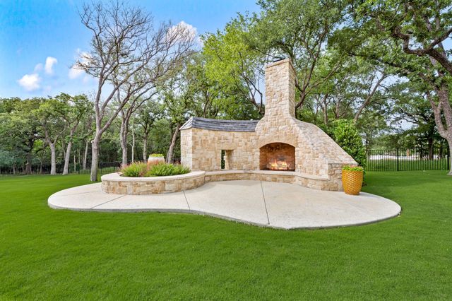 2105 Bayshore Drive, Flower Mound, TX 75022