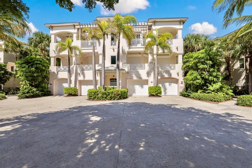 Image 1 of property listing at 759 S HARBOR DRIVE 1, Boca Grande, FL 33921