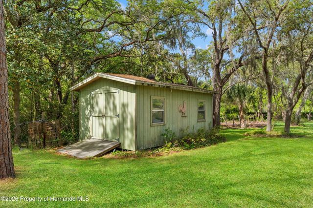 9050 Weeping Willow Street, Brooksville, FL 34613