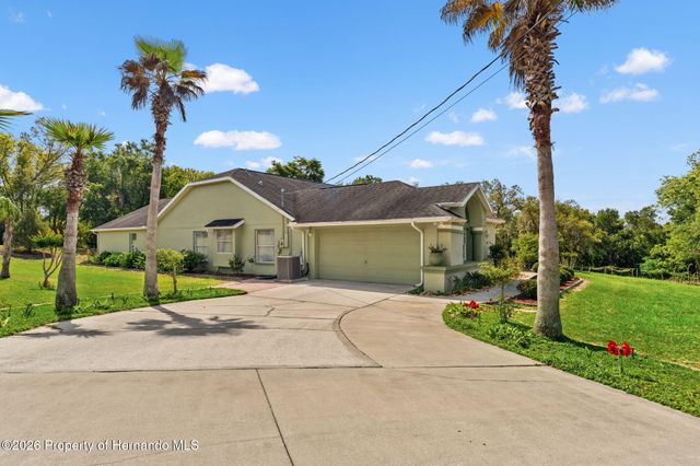 9050 Weeping Willow Street, Brooksville, FL 34613