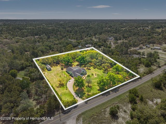 9050 Weeping Willow Street, Brooksville, FL 34613