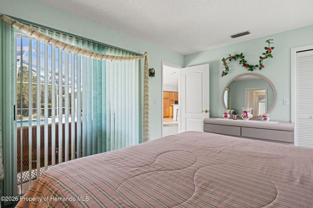 9050 Weeping Willow Street, Brooksville, FL 34613
