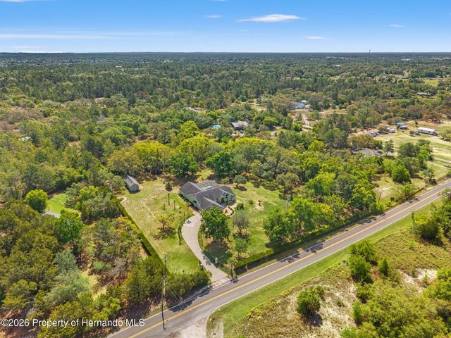 9050 Weeping Willow Street, Brooksville, FL 34613