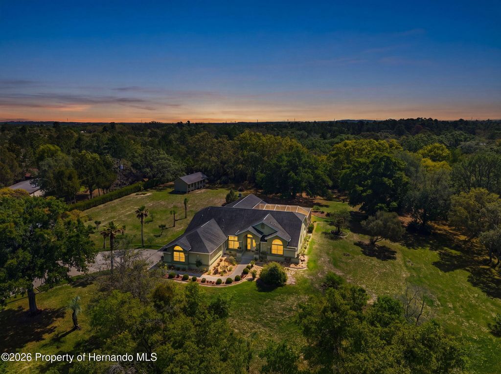 9050 Weeping Willow Street, Brooksville, FL 34613