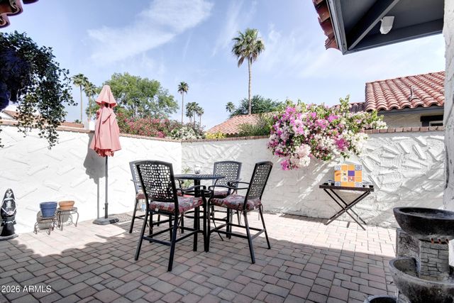 5718 N SCOTTSDALE Road, Paradise Valley, AZ 85253