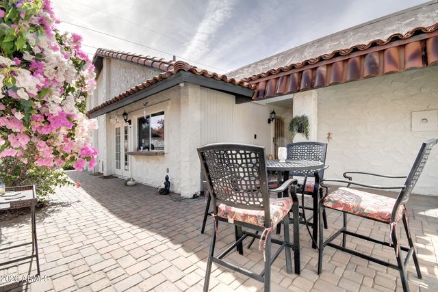 5718 N SCOTTSDALE Road, Paradise Valley, AZ 85253