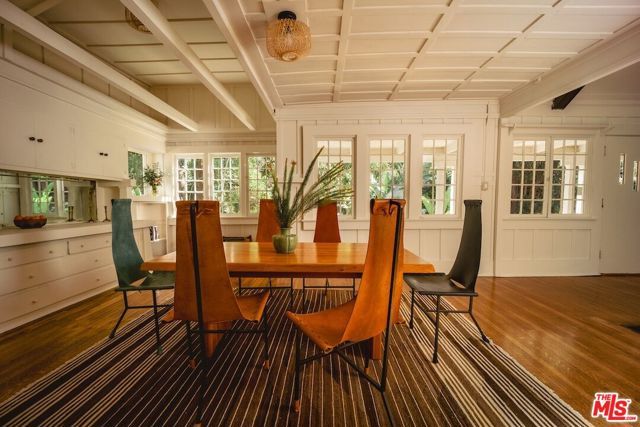 8337 Lookout Mountain Avenue, Los Angeles, CA 90046