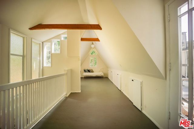 8337 Lookout Mountain Avenue, Los Angeles, CA 90046