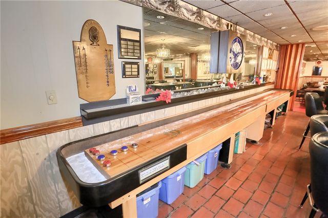 1000 6th Ave, Beaver Falls, PA 15010