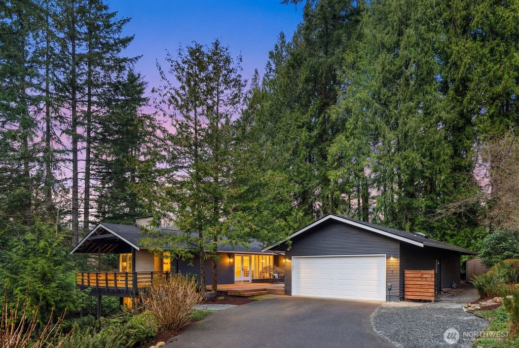 1520 Sycamore Drive SE, Issaquah, WA 98027