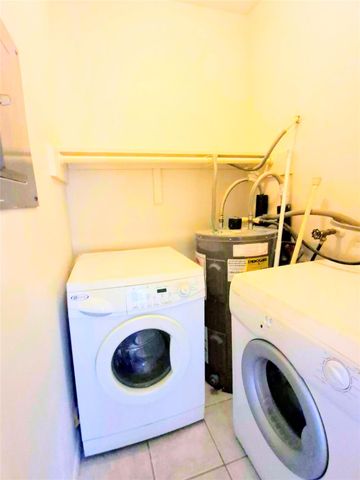 500 Tiki Drive 107, Tiki Island, TX 77554