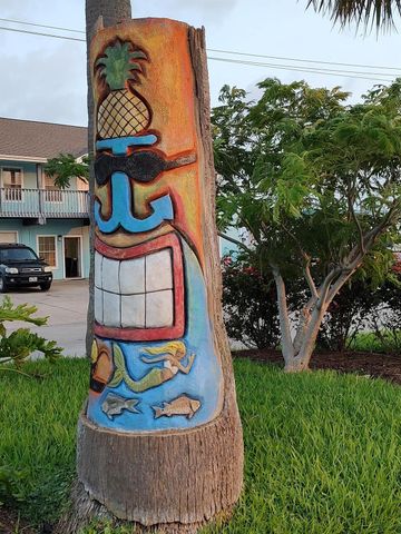 500 Tiki Drive 107, Tiki Island, TX 77554