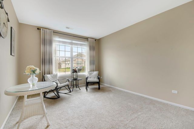 585 Tuscan View Drive, Elgin, IL 60124