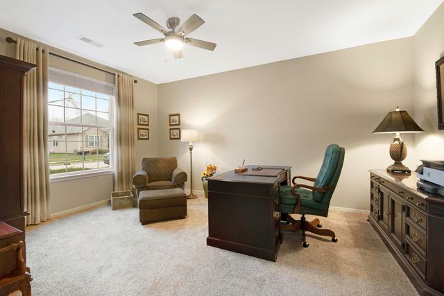 585 Tuscan View Drive, Elgin, IL 60124