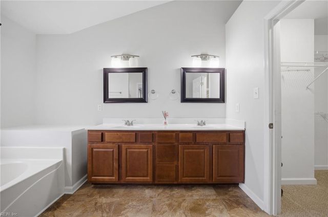 3505 Ballance CT, Chesapeake, VA 23321