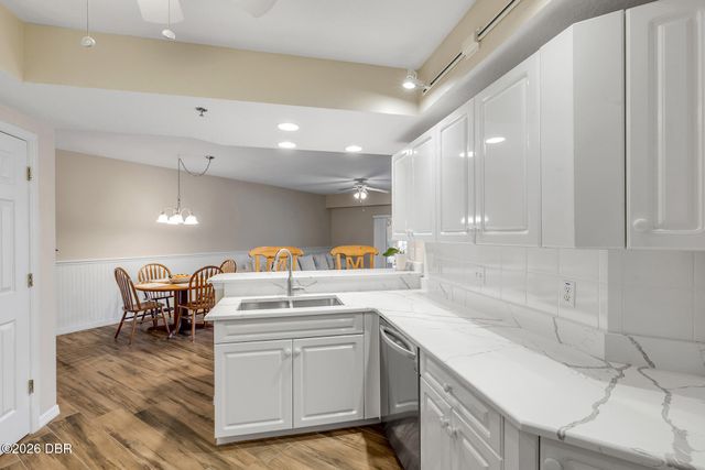 5300 S Atlantic Ave Apt 8206, New Smyrna Beach, FL 32169