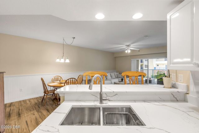 5300 S Atlantic Ave Apt 8206, New Smyrna Beach, FL 32169