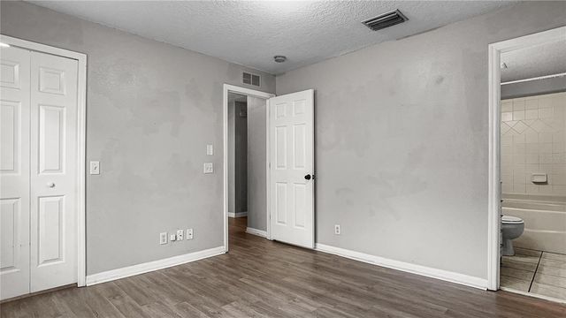 9402 CHARLESBERG DRIVE, Tampa, FL 33635