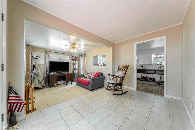 380 Broadway Street, Amherst, OH 44001
