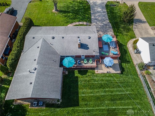 335 Winding Trail, Xenia Twp, OH 45385
