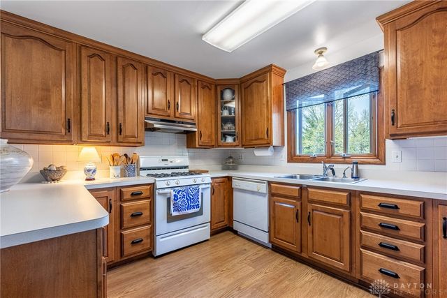 335 Winding Trail, Xenia Twp, OH 45385