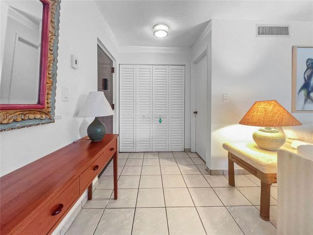 9255 SW 125th Ave R-30X, Miami, FL 33186