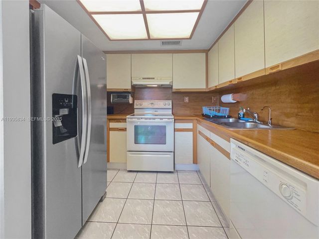 9255 SW 125th Ave R-30X, Miami, FL 33186