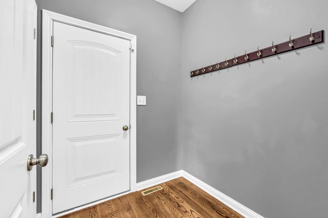 1843 Deerstand Dr, Clarksville, TN 37042