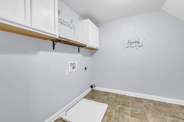 1843 Deerstand Dr, Clarksville, TN 37042