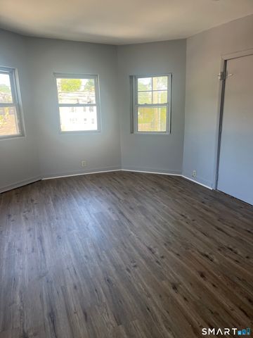 288 Cook Avenue, Meriden, CT 06451