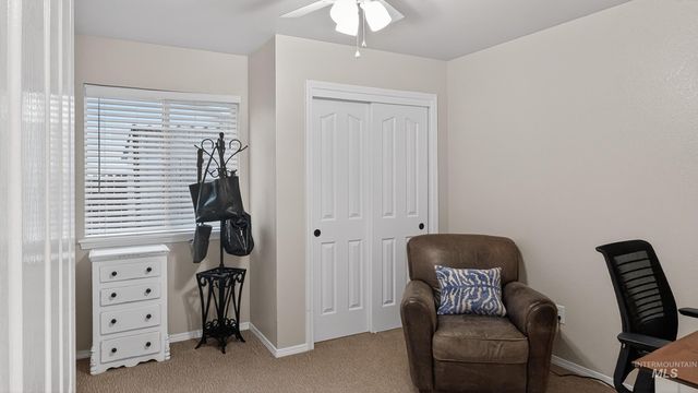 5222 N Joe Robbie Ave, Boise, ID 83713