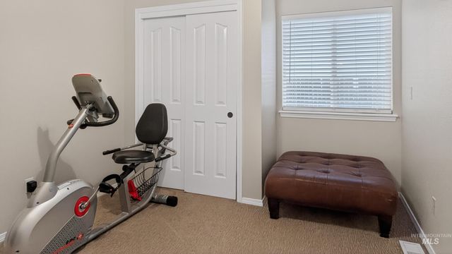 5222 N Joe Robbie Ave, Boise, ID 83713