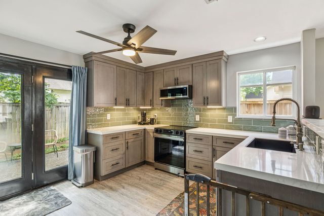 902 Idlewild Ct, Franklin, TN 37069