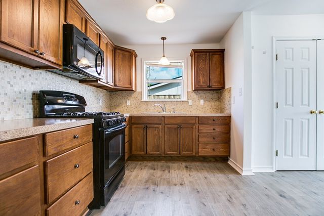 1008 Country Club Road, Ballinger, TX 76821