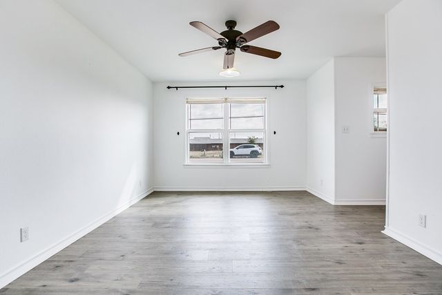 1008 Country Club Road, Ballinger, TX 76821