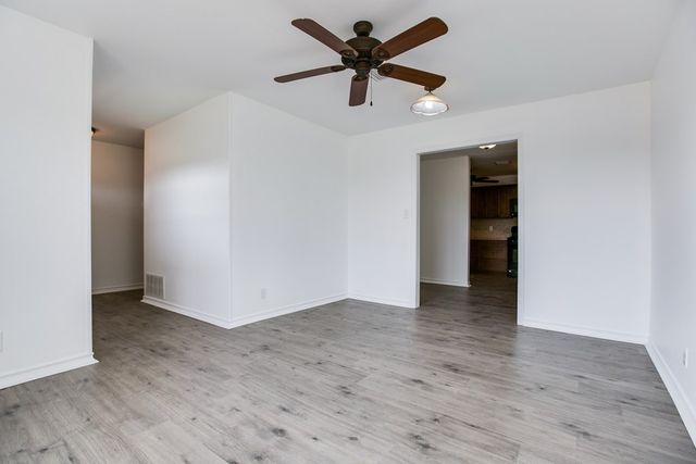 1008 Country Club Road, Ballinger, TX 76821