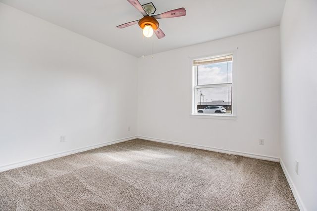 1008 Country Club Road, Ballinger, TX 76821