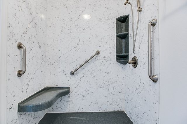 1008 Country Club Road, Ballinger, TX 76821