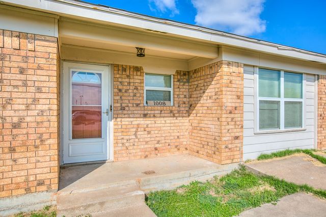 1008 Country Club Road, Ballinger, TX 76821