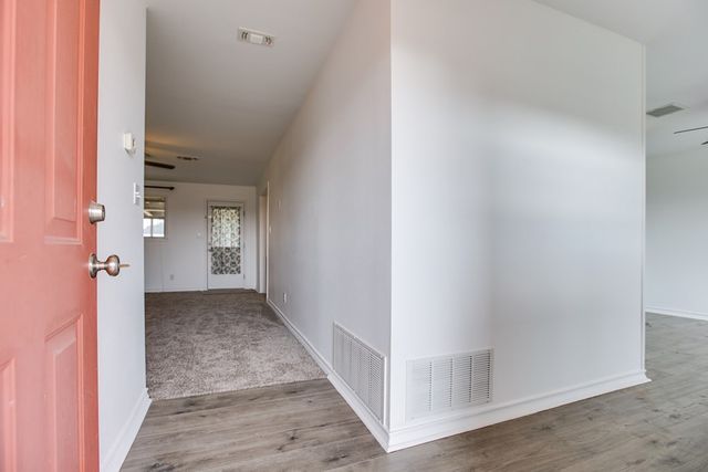 1008 Country Club Road, Ballinger, TX 76821