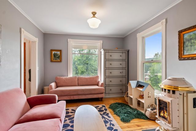 11 Cherry Avenue, Montpelier, VT 05602