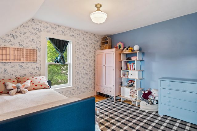 11 Cherry Avenue, Montpelier, VT 05602