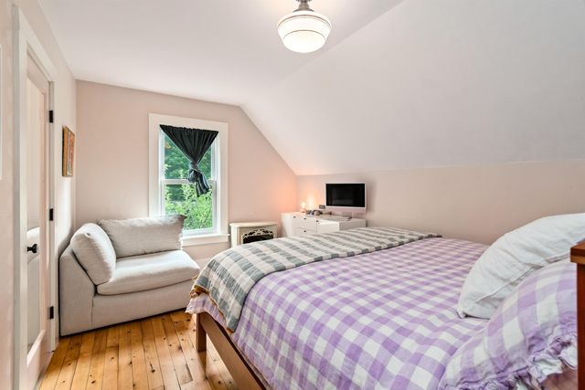 11 Cherry Avenue, Montpelier, VT 05602