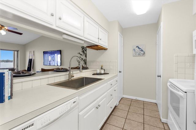 801 River Road 104E, Montgomery, TX 77356