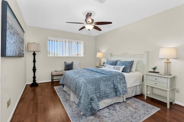 801 River Road 104E, Montgomery, TX 77356